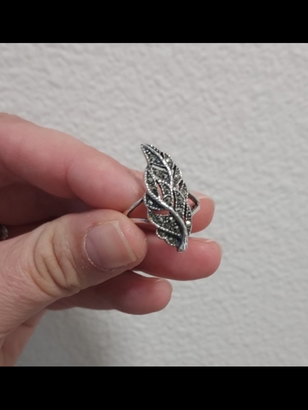 Sterling Silver Leaf Marcasite Ring